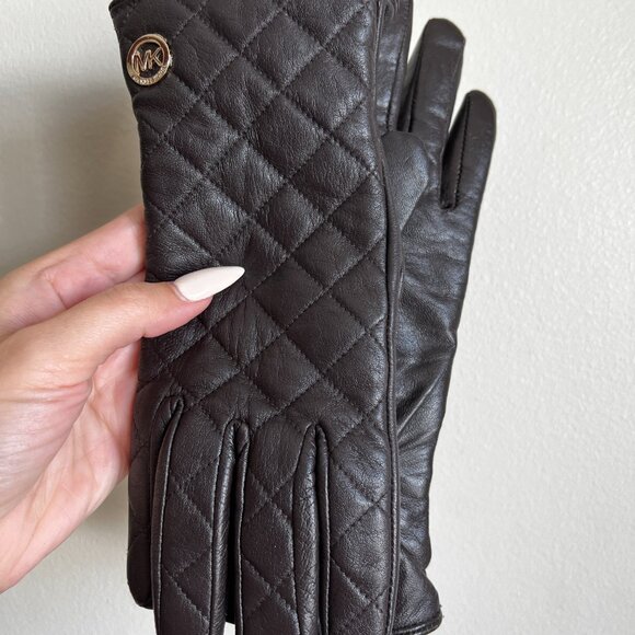Brown quilted leather Michael Kors Gloves. Size M. - Picture 5 of 11